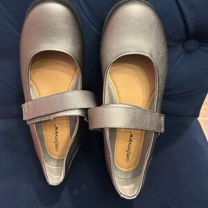 Comfortview Metallic Mary Jane Flats